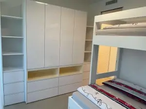 Truhlářství Kostra — Projekty | 12 | vestavěná skříň | Pardubice