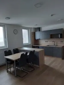 Truhlářství Paulus — Reference | 3 | kuchyně | Havlovice