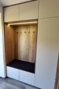 Stolařství LÍPA — Projekty | 12 | vestavěná skříň | Želechovice nad Dřevnicí
