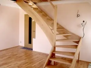 Umělecké truhlářství Svoboda — Projekty | 6 | schody a zábradlí | Rokycany