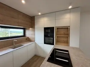 Truhlářství Josef Dufek — Reference | 4 | kuchyně | Valašské Meziříčí