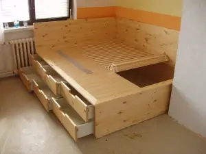 Truhlářství Kubec — Realizace | 6 | postel | Horoušany