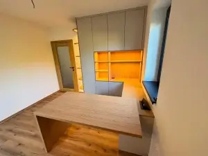 Martin Šrámek - Truhlářské a tesařské práce — Projekty | 7 | vestavěná skříň | Horní Branná