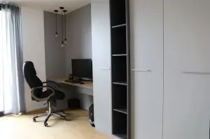 Truhlářství, interiéry Černý — Reference | 9 | kancelář | Vrátkov
