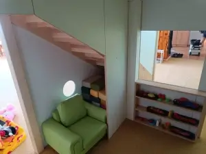 Truhlářství Karel Nejedlý — Reference | 13 | dětský pokoj | Mariánské Lázně