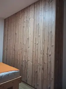 Truhlář MJ — Projekty | 8 | vestavěná skříň | Třebovle