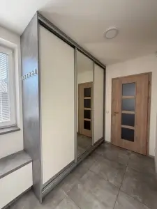 Truhlářství Koch | Nábytek všeho druhu — Realizace | 3 | vestavěná skříň | Lysá nad Labem