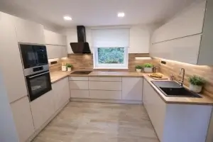 Kuchyňské studio SPOON — Reference | 8 | kuchyně | Rožnov pod Radhoštěm